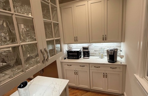 Eatonton House | Wonderful Lake Oconee Cottage in Great Waters of Reynolds with Beautiful Views!