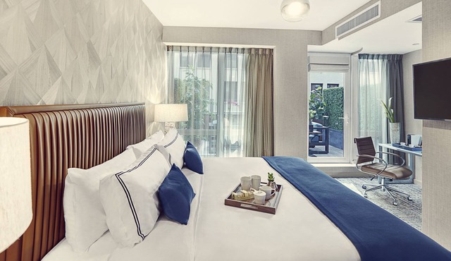Artezen Hotel