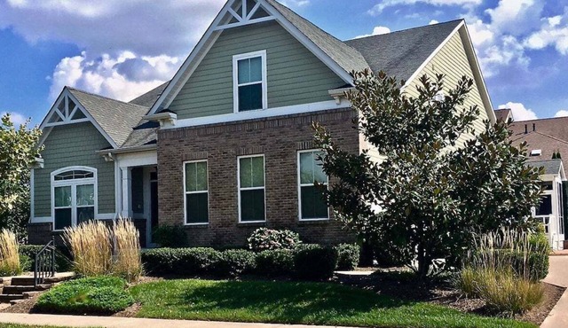 Bayside * 4BR Fenwick Island Resort Vacation House