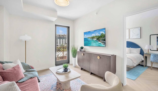 Brickell-Close 1BR | RoofPool | FIFA Fan Fest 20Min