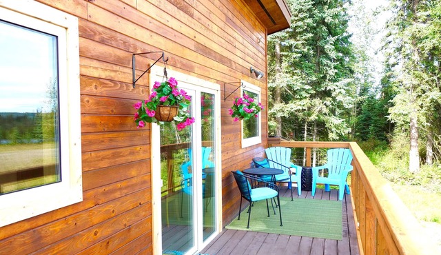 Cabin on historic dog mushing property