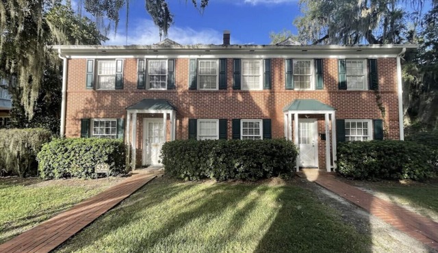 Cheerful and cozy downtown Tallahassee townhome