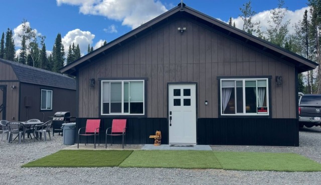 Comfy Funny River retreat close to Soldotna and some of the best fishing holes!