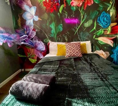 Garden Hideaway Minutes to Fishtown