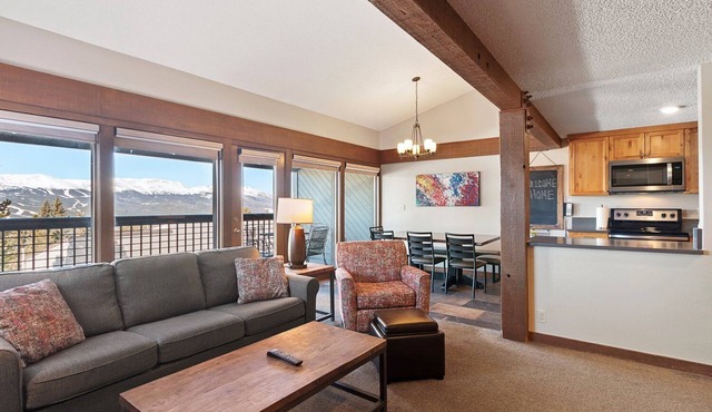 Gold Point Resort 3-Bedroom - Amazing View - Pet Friendly Breckenridge Lodging.