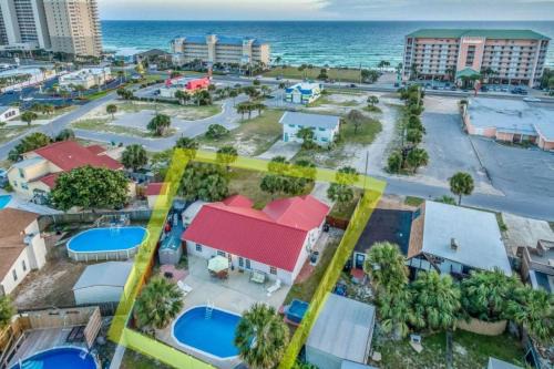 Gulf View Home - Private Pool!
