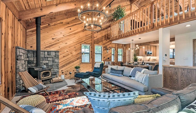 Hike, Fish, & Relax: Family Arnold Cabin