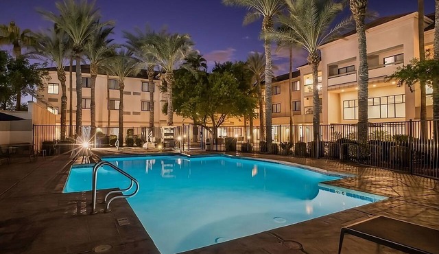 Hike the Sonoran Desert! Convenient Room & Pet-friendly! w/Pool and Hot Tub