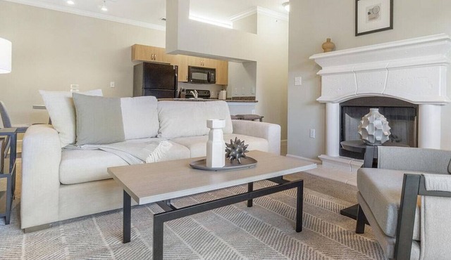 Landing at Bexley at Triangle Park - 1 Bedroom in Downtown Cary