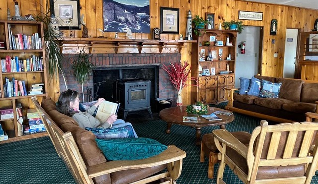 Lighthouse Inn