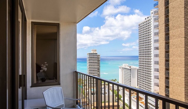Ocean Views | Aston Waikiki Banyan 1BPO2 – Pool & Hot Tub