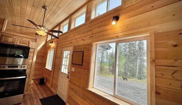 Private Cozy Cabin with Lake & Mountain Views