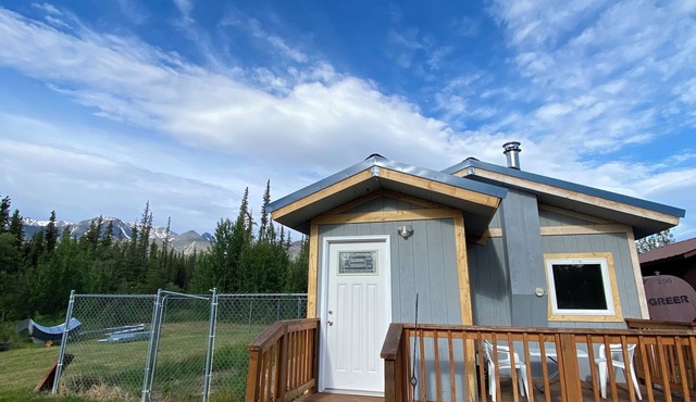 River Cabin, Fenced in Dog area, Grayling in the Slough