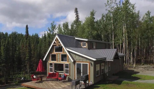 Rustic Mountain Lake Front Cabin! enjoy a little Peace of Heaven
