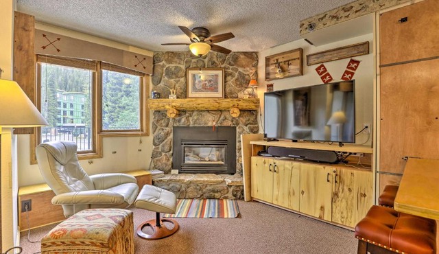 Ski-In/Ski-Out Studio at Winter Park Base!
