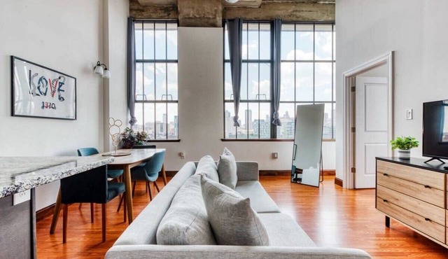 Sosuite | 2BR Penthouse w W/D, Gym, On-Site Bar