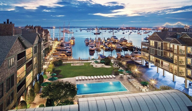 Wyndham Newport Onshore|3BR/3BA Balcony King Suite