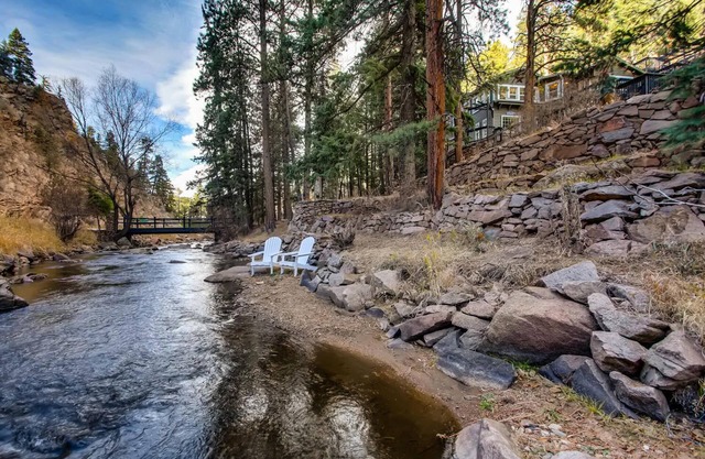 Colorado Bear Creek 