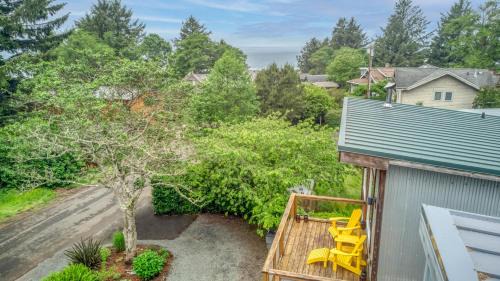 Manzanita Retreat 