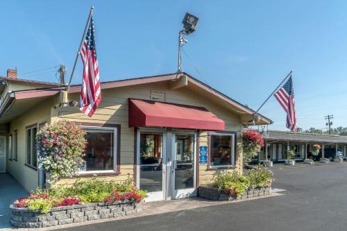 Rodeway Inn Medford 