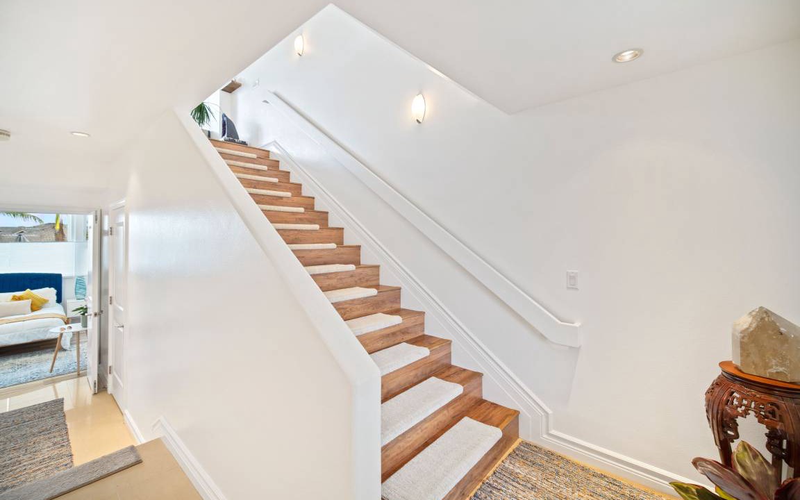 Photo of Others in Kaiulani