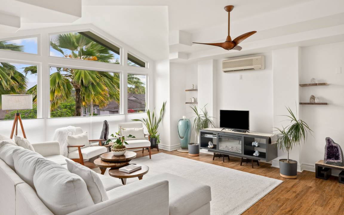 Photo of Others in Kaiulani