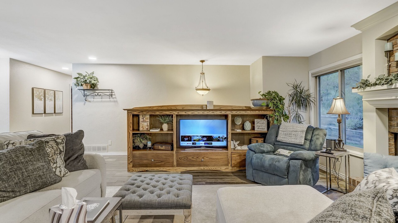 Photo of Livingroom in Briargate