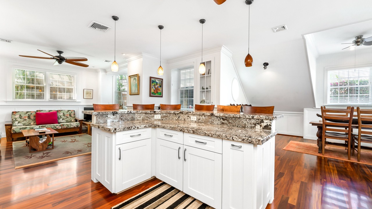 Photo of Kitchen in Diamond Head - Kapahulu - St. Louis