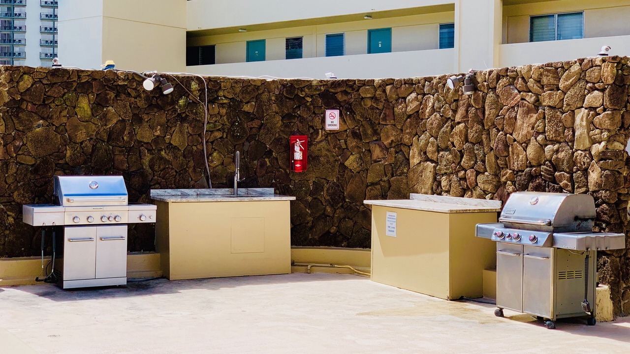 Photo of Outdoor in McCully - Moiliili