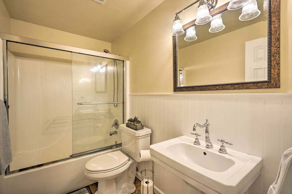 Photo of Bathroom in Redmond