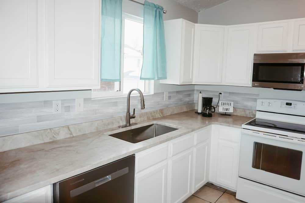 Photo of Kitchen in Tooele