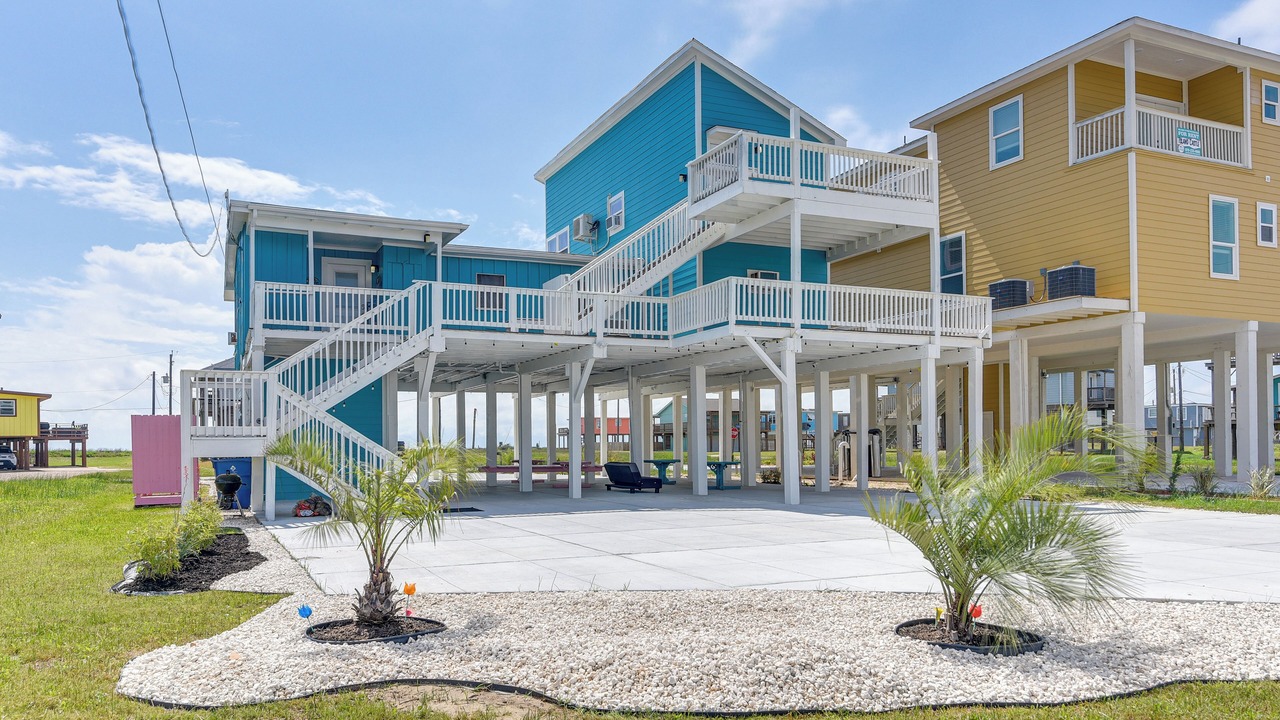 Photo of Others in Surfside Beach