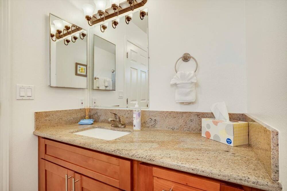 Photo of Bathroom in Hauula