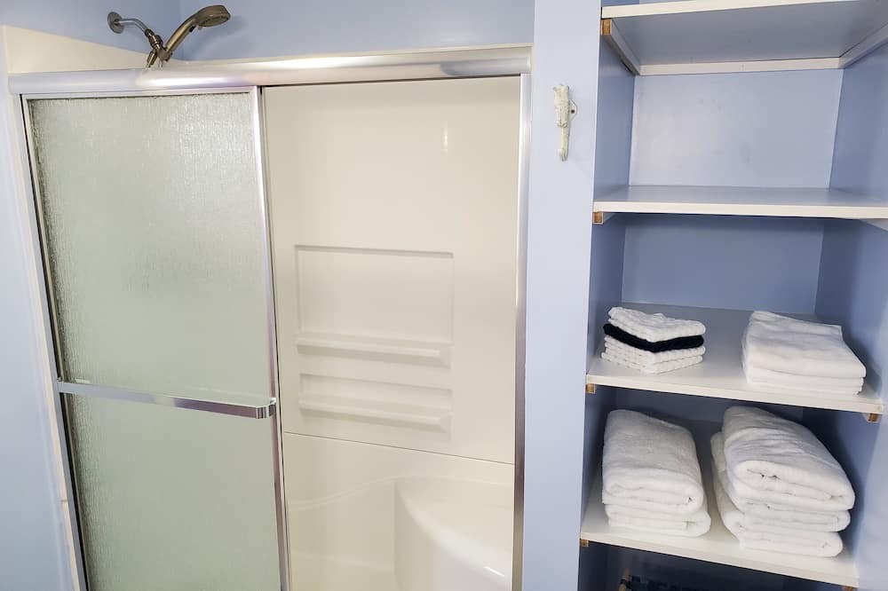 Photo of Bathroom in Paradise