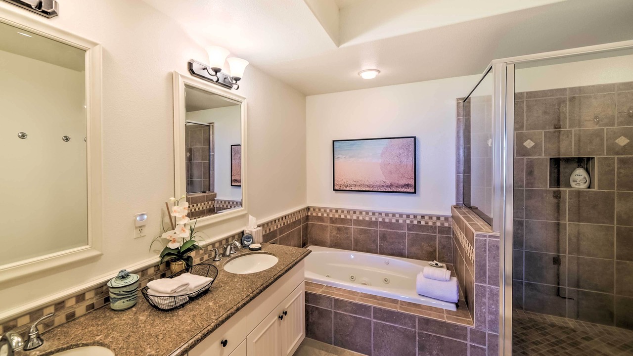 Photo of Livingroom in Kulalani
