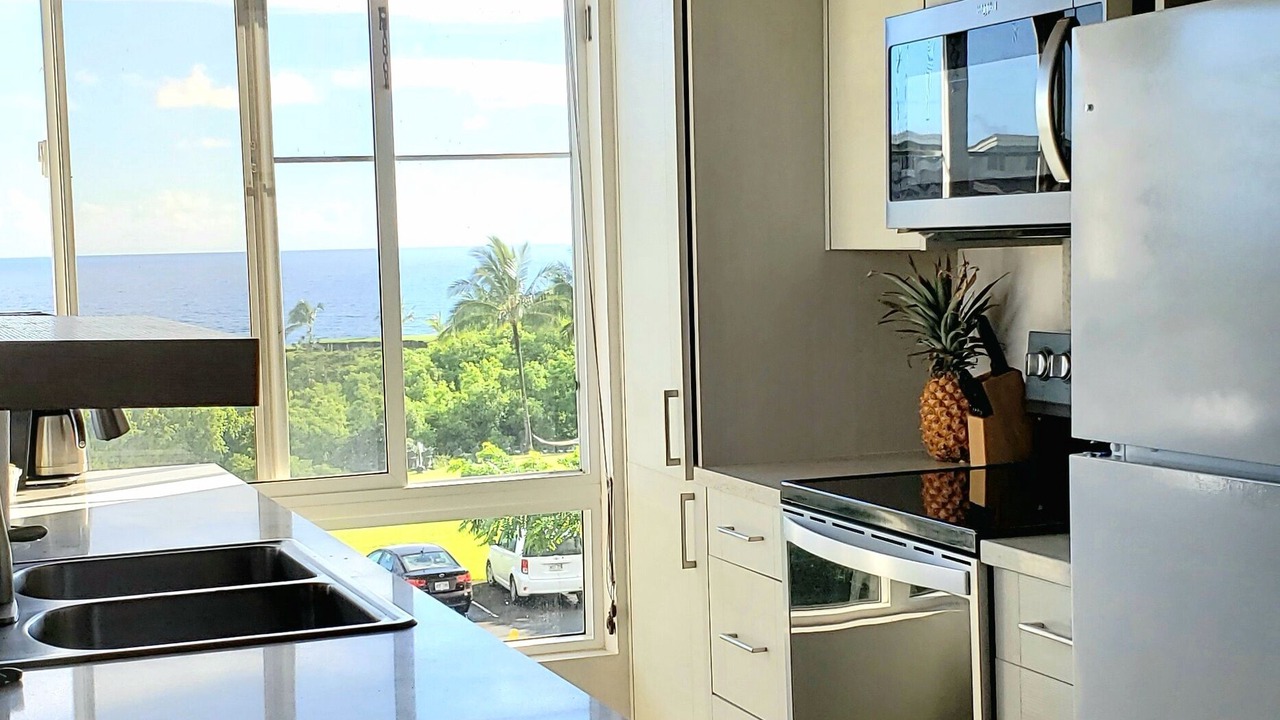 Photo of Kitchen in Princeville