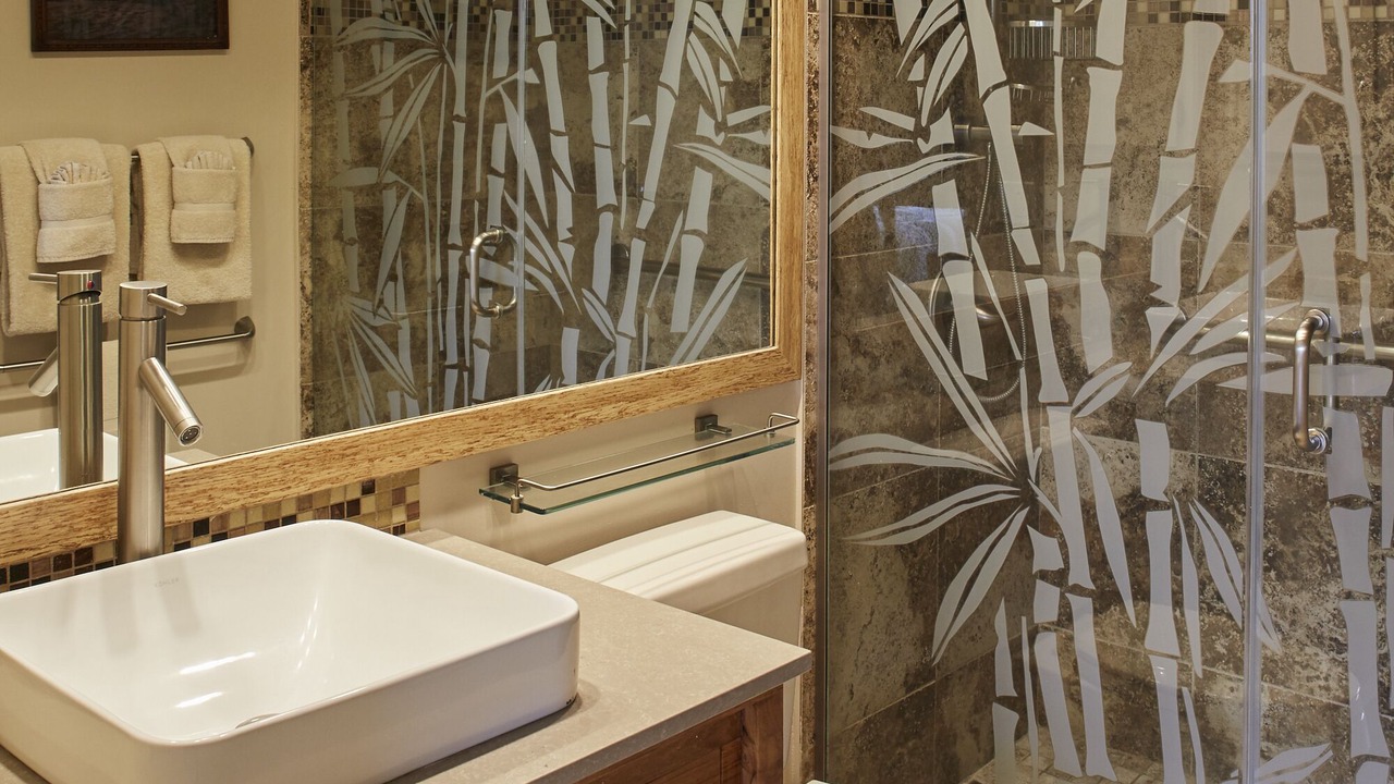 Photo of Bathroom in Princeville