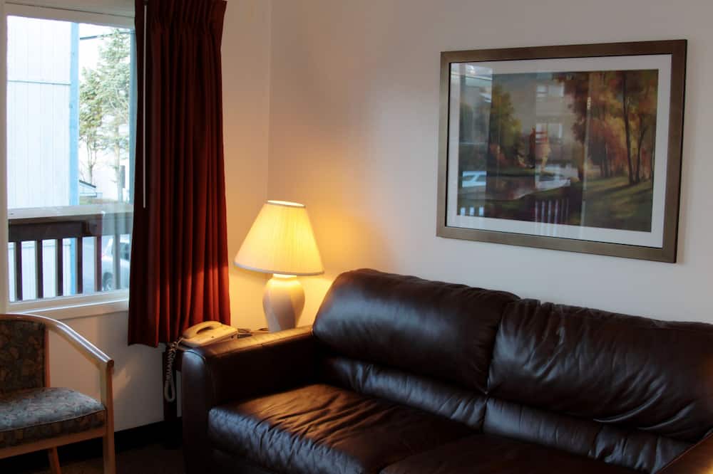 Photo of Livingroom in Downtown Juneau