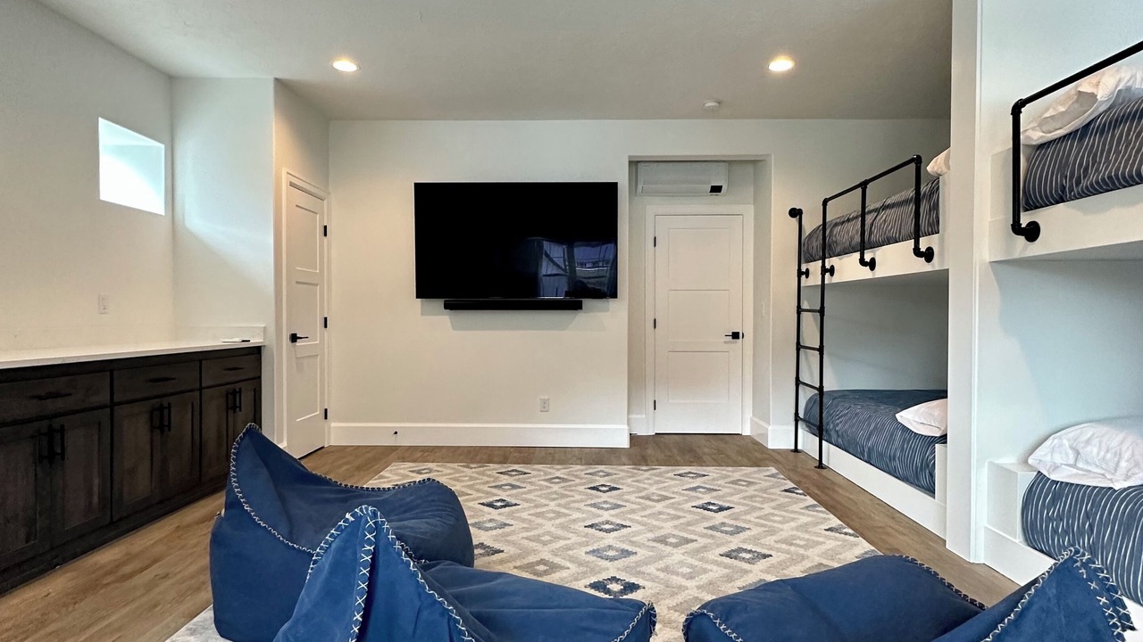 Photo of Bedroom in Detroit