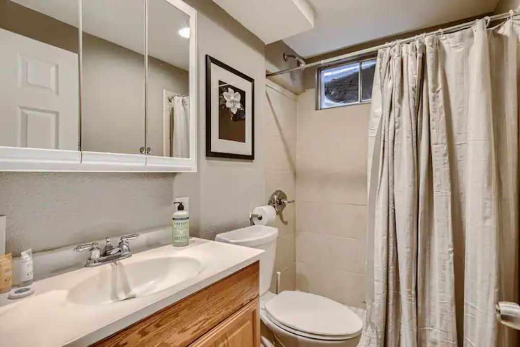 Photo of Bathroom in Lamar Heights Area