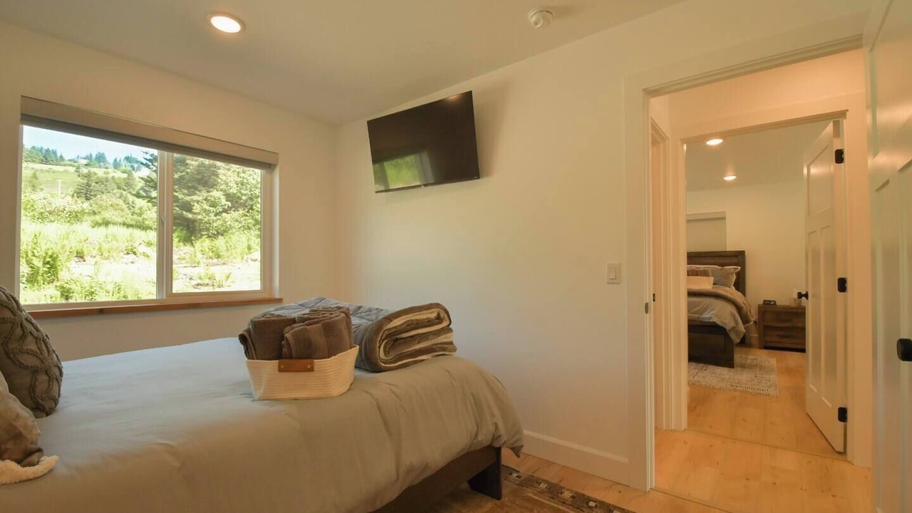 Photo of Bedroom in Homer