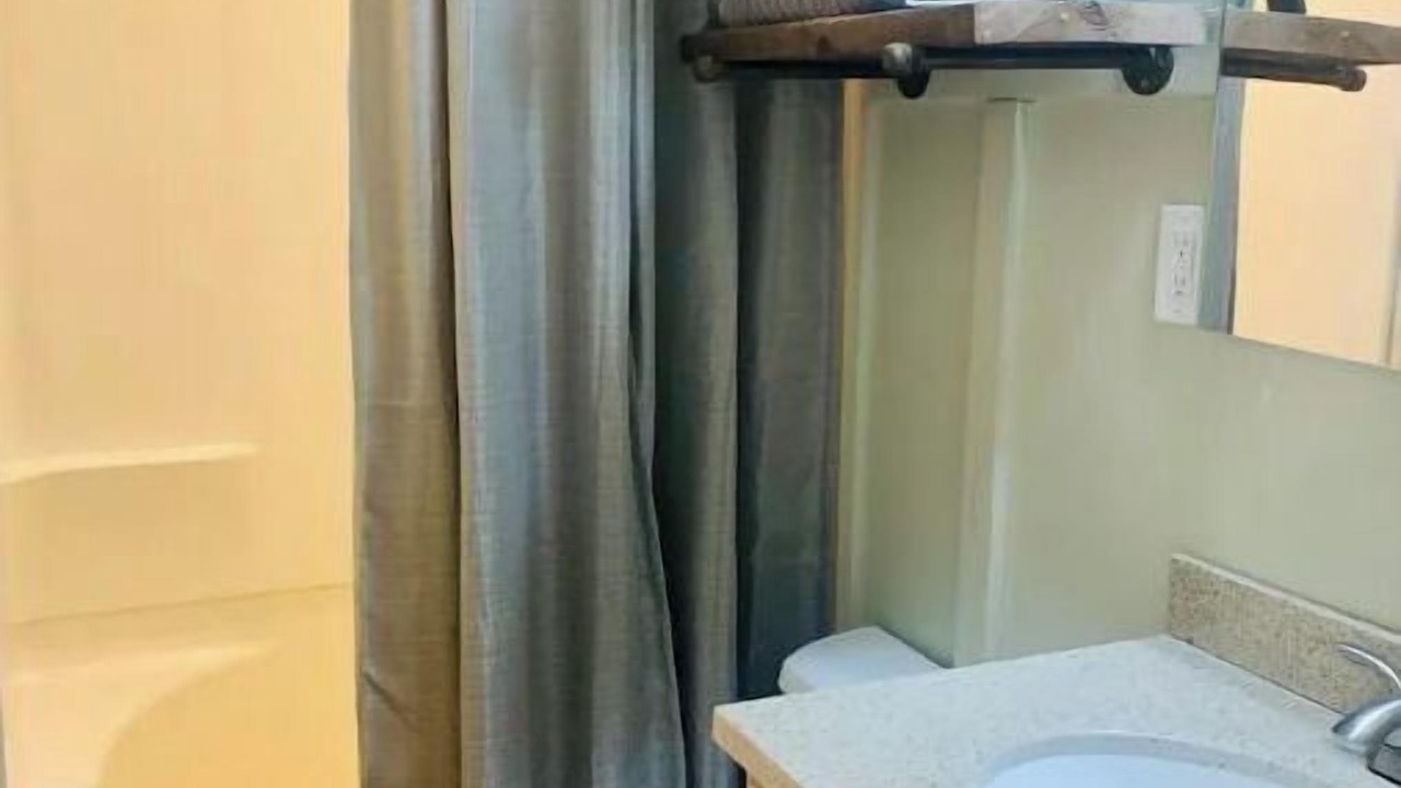 Photo of Bathroom in Sterling