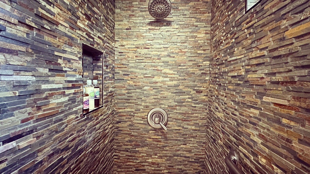 Photo of Bathroom in Homer