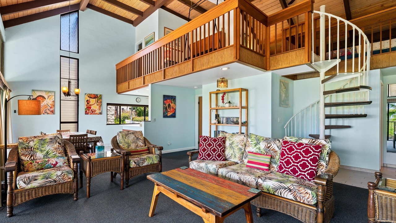 Photo of Livingroom in Keauhou