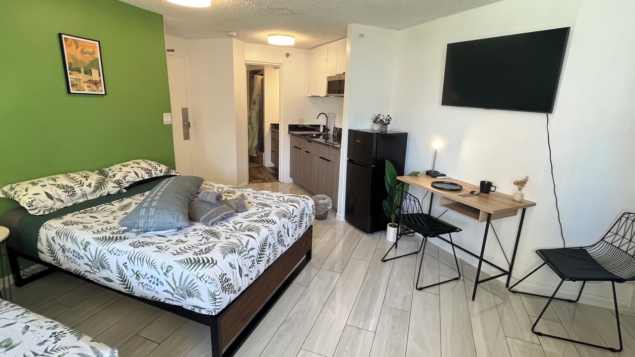 Photo of Bedroom in Ala Moana