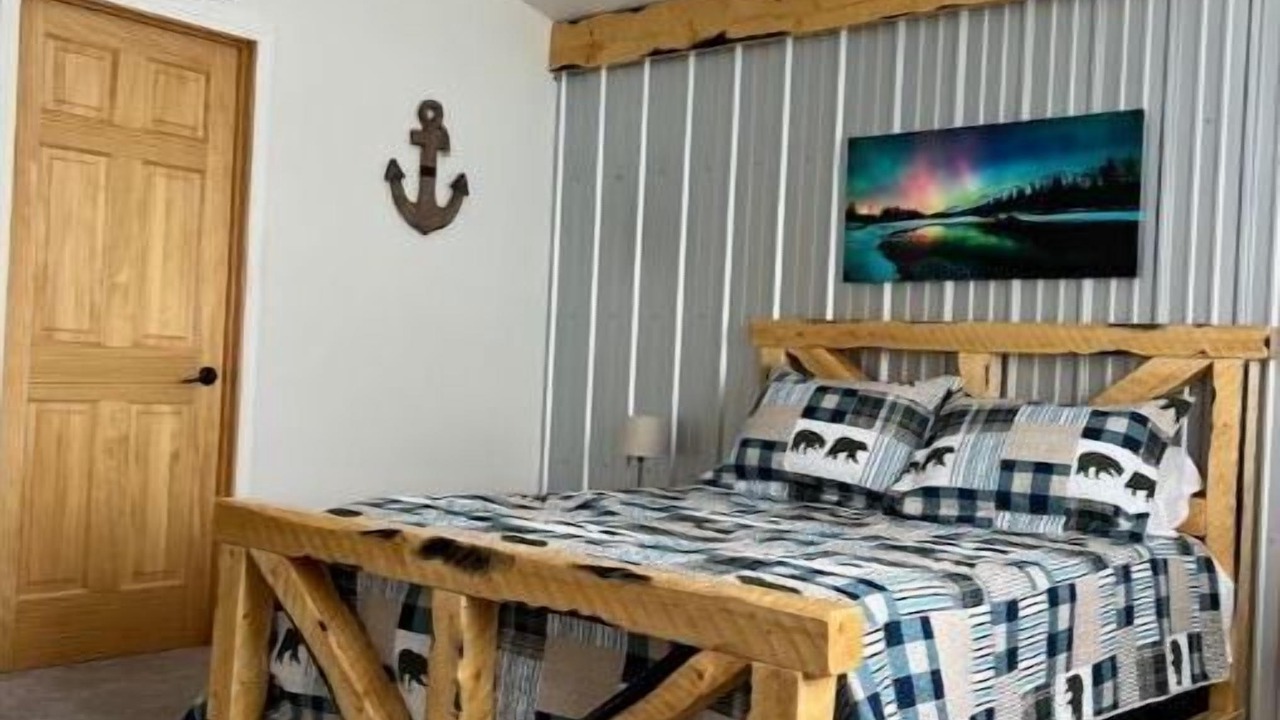 Photo of Bedroom in Badger