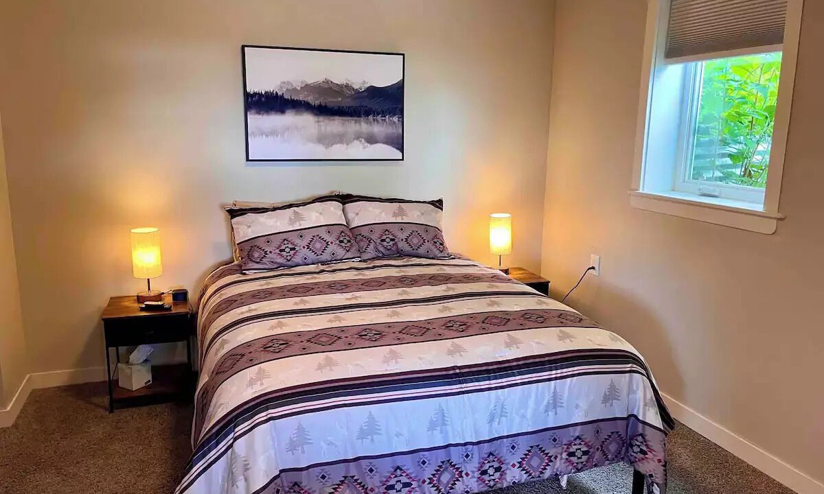 Photo of Bedroom in Kachemak