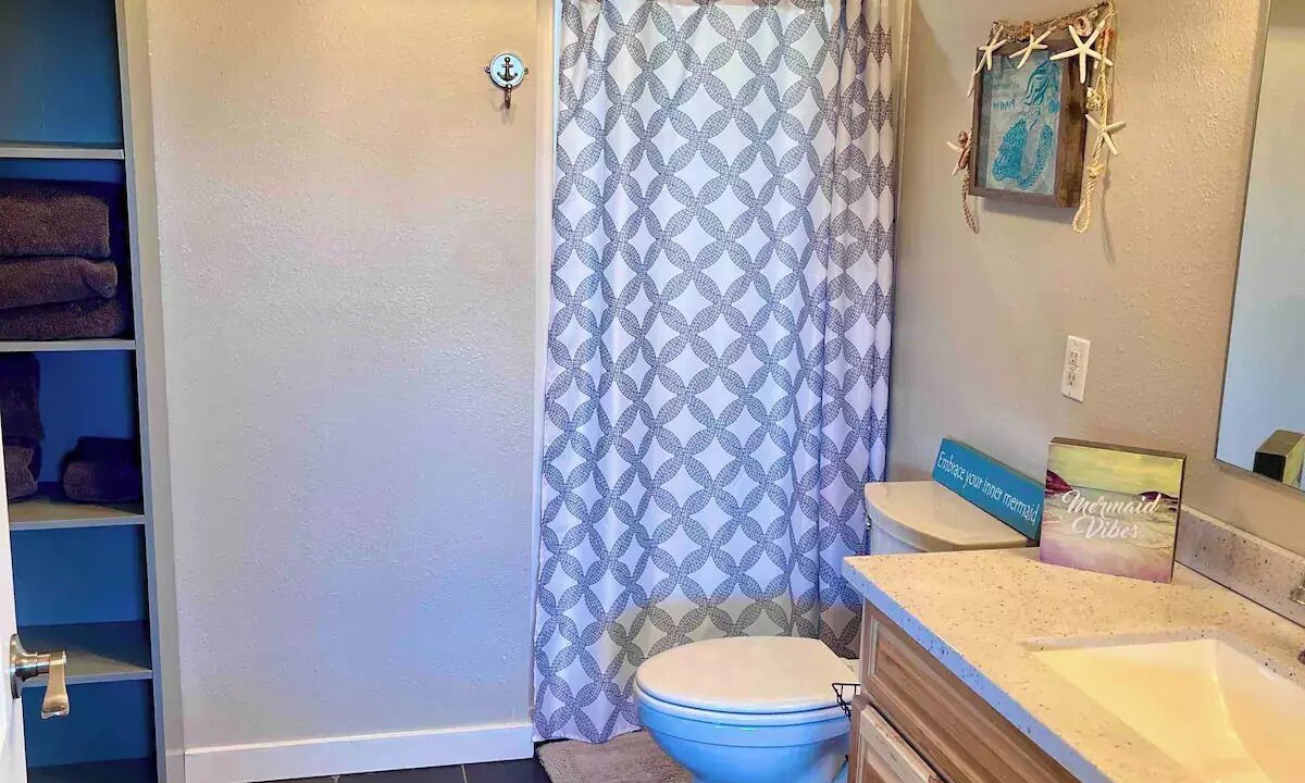 Photo of Bathroom in Kachemak
