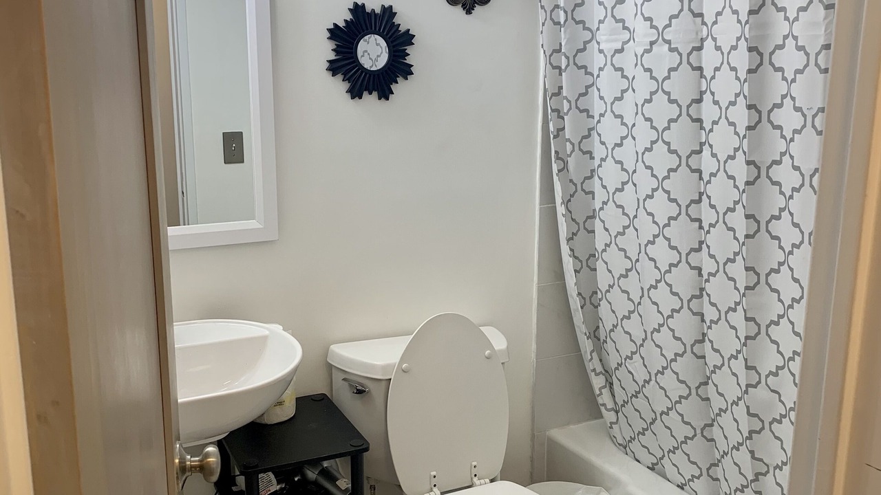 Photo of Bathroom in Peachtree Center