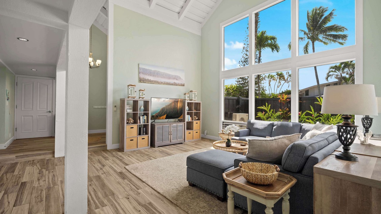 Photo of Livingroom in Princeville